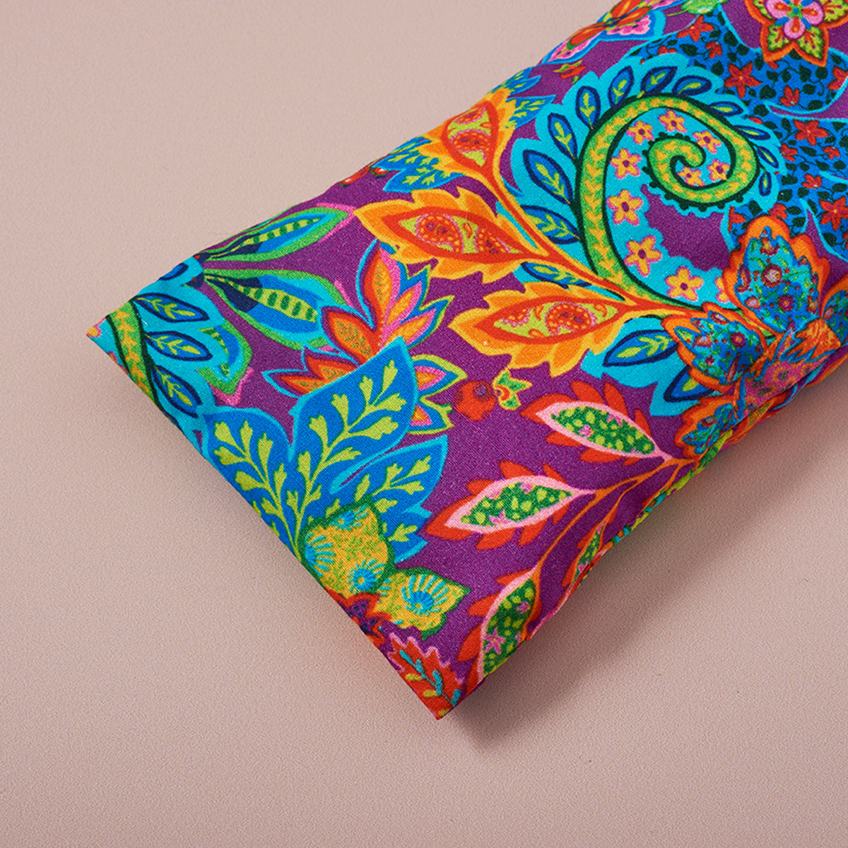 Coussin pour les yeux motifs jungle india fond violet