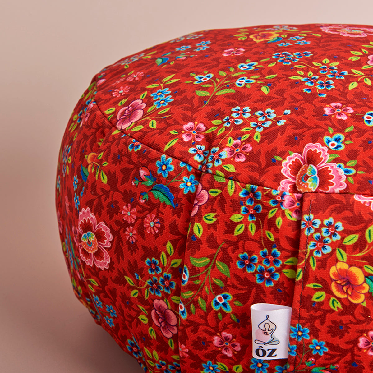 Coussin de méditation rouge petites fleurs premium
