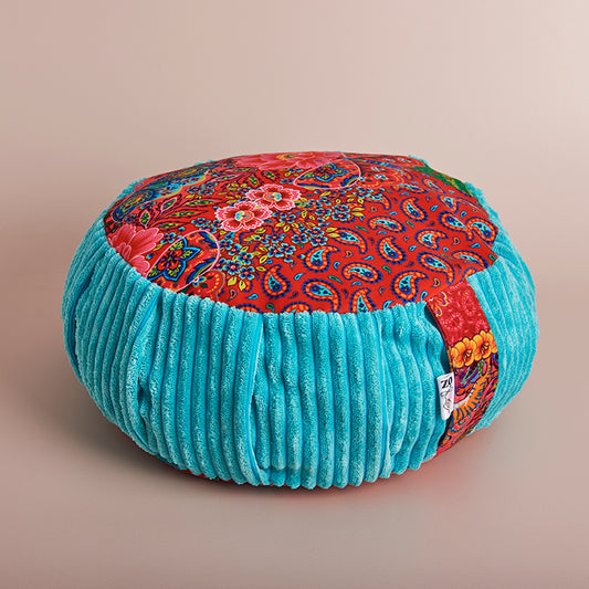 Coussin de méditation india fond multicouleurs et contour turquoise 