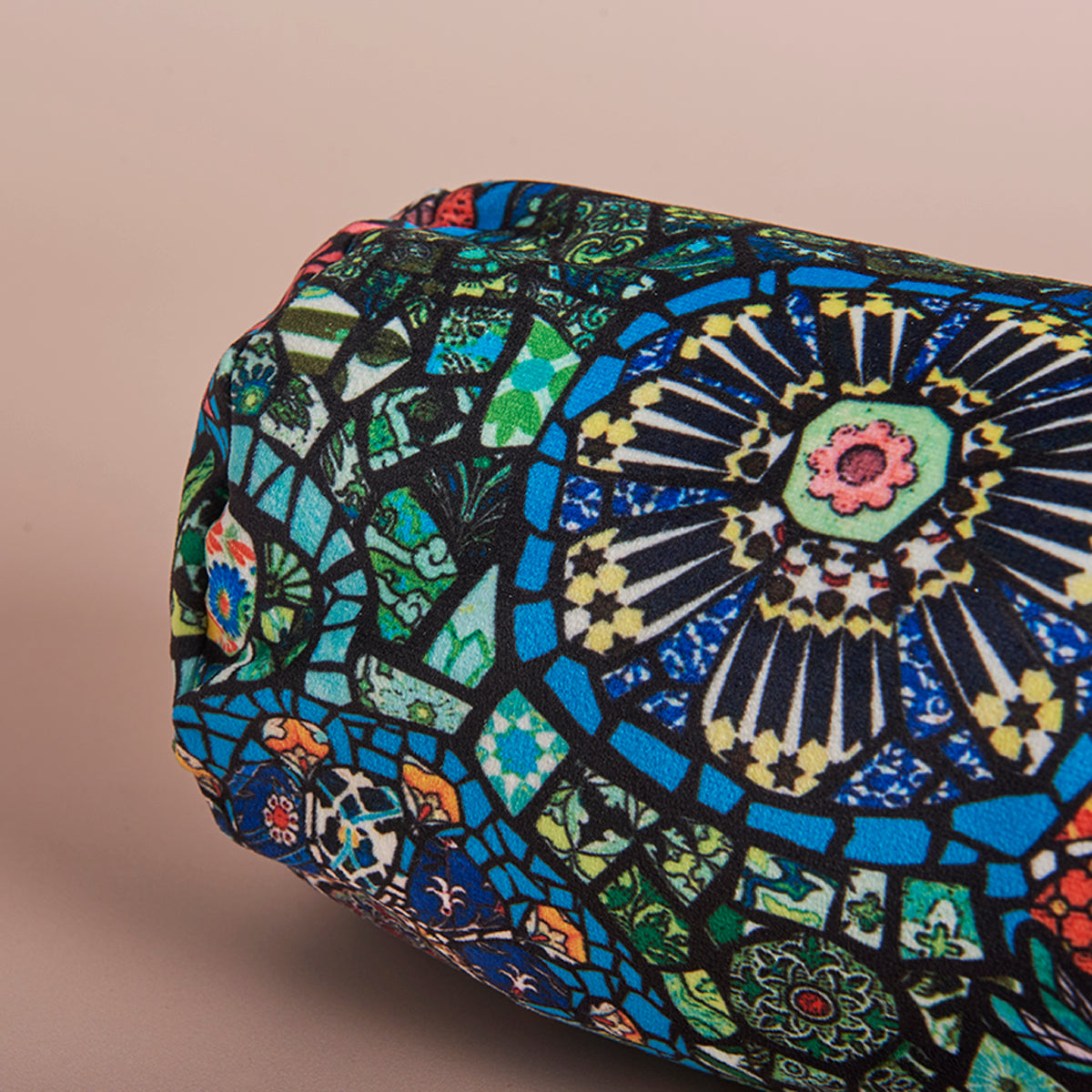 Mini coussin relaxant pour la nuque