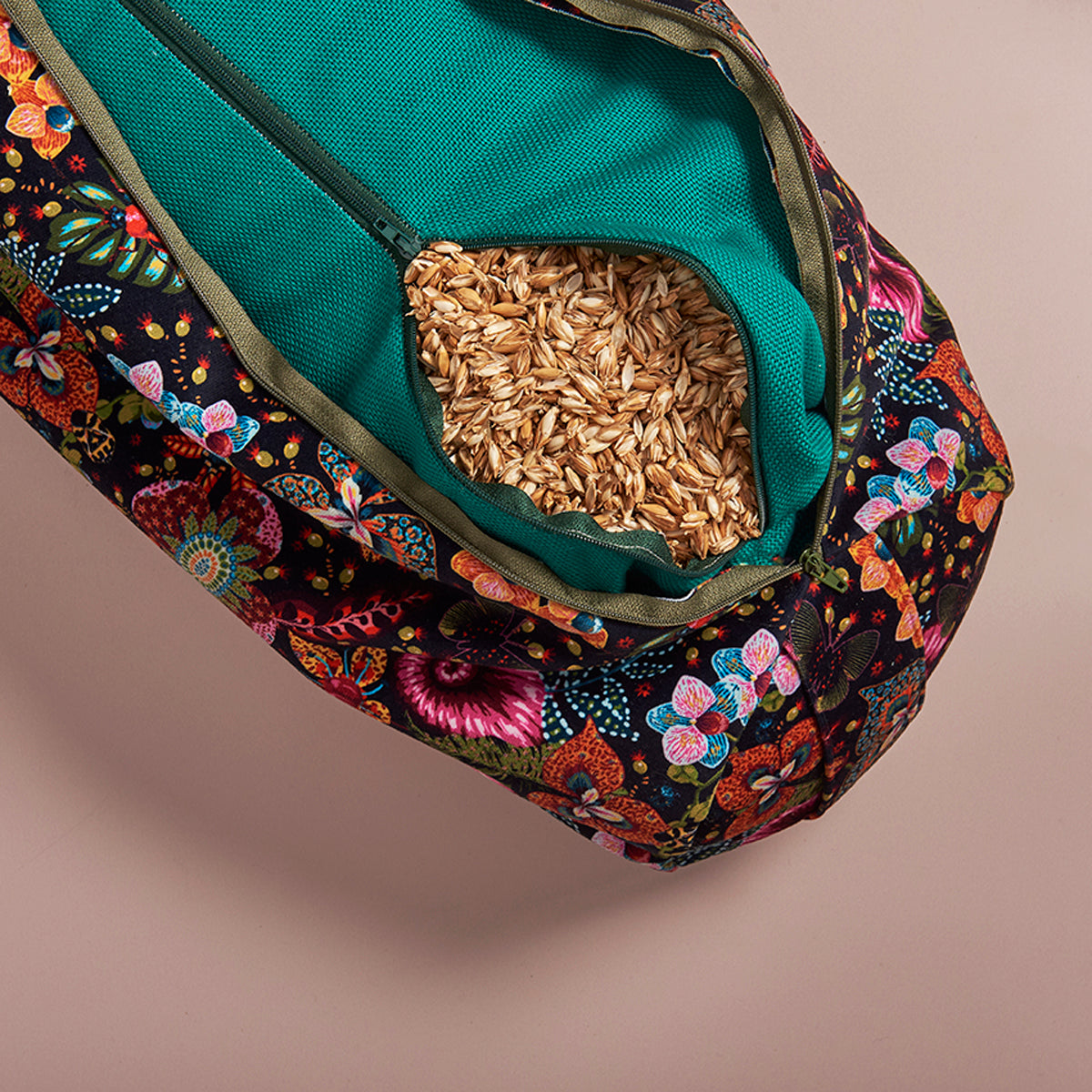 Traversin de yoga bolster bali rose ,balles d'épeautre, avec des oiseaux et des fleurs multicouleurs 