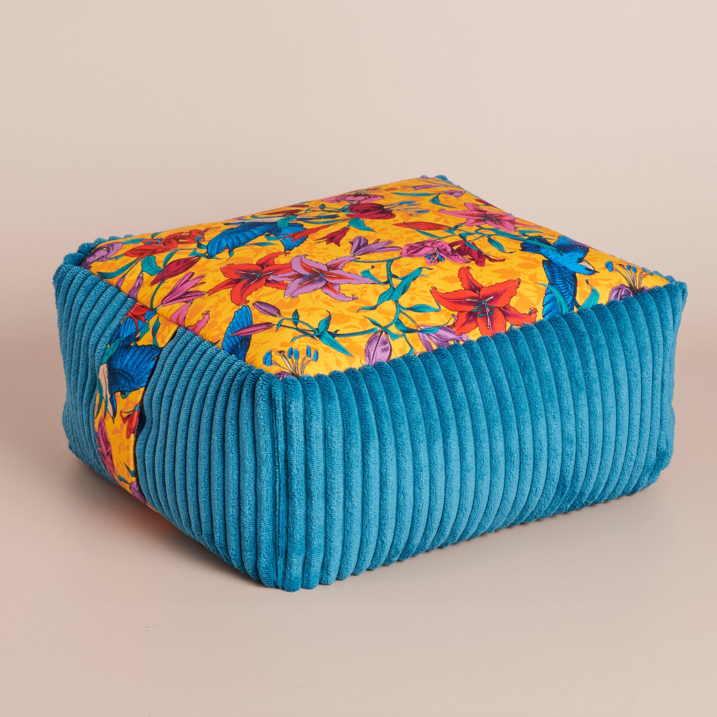 Coussin de méditation          mini zafu hirondelles