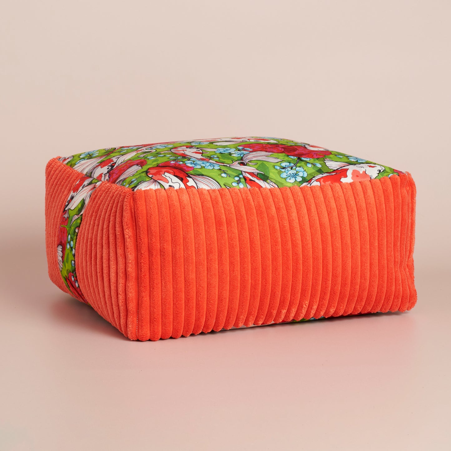 Coussin de méditation         mini zafu carpe koï vert